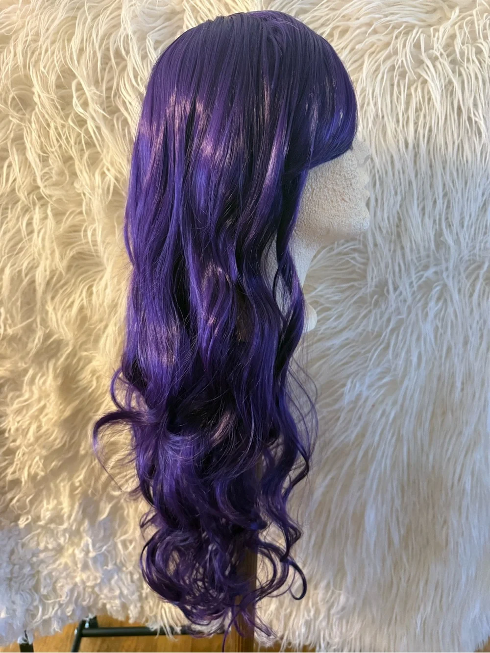Long Wavy Purple Women’s Wig with Side Bangs